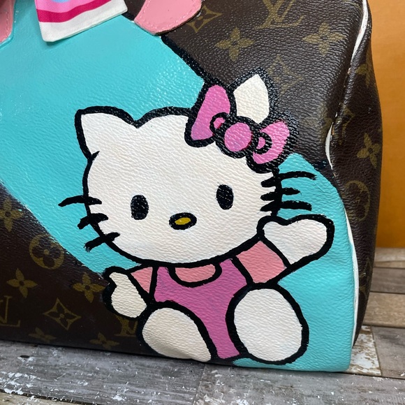 Louis Vuitton Speedy 30 HELLO KITTY - Picture 5 of 6